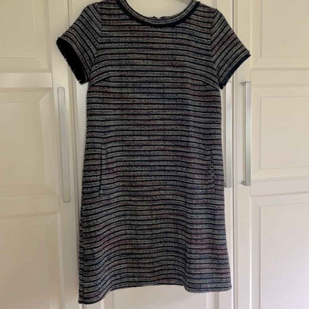 LOFT multicolor shift dress, size 6 petite